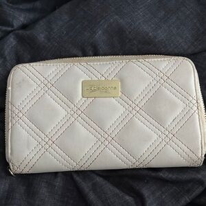 Liz Claiborne White Quilted Wallet with Gold Accents